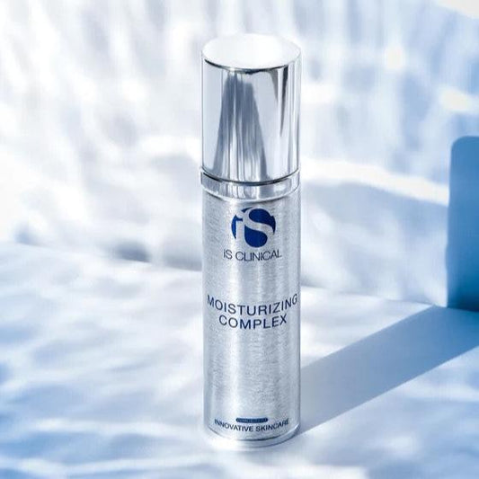 iS Clinical Moisturizing Complex - Intensively hydrating, antioxidant-rich Moisturizing Complex is formulated with powerful botanicals, natural vitamins, potent antioxidants, and essential bio nutrients, which work synergistically to help support a moisturizing, protective barrier against environmental stressors. Designed for use in the morning or evening, for all skin types and all ages, this formula is an effective and truly versatile moisturizer.